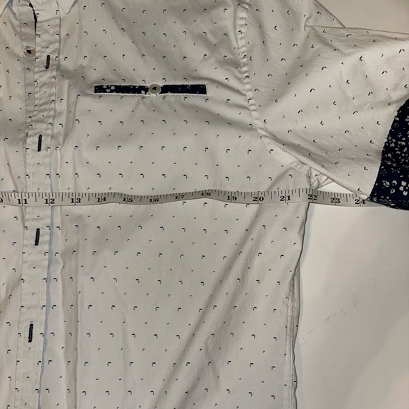 7Diamonds Men’s L White Button Down Short Sleeve Shirt Blue Buckle Exclusive - Picture 7 of 9